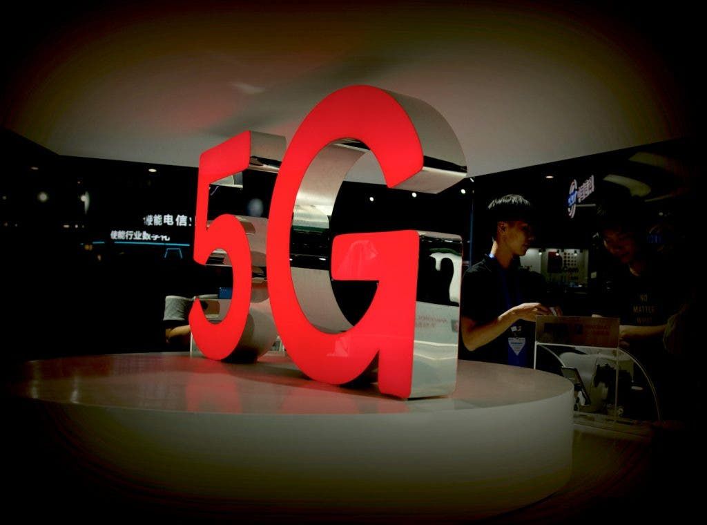 US FCC officially commence 5G frequency band auction despite objections