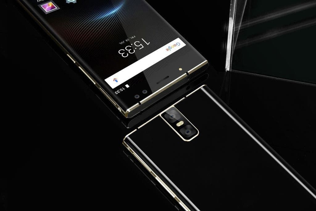Oukitel K3 can't hide the heavy Sony inspiration anymore
