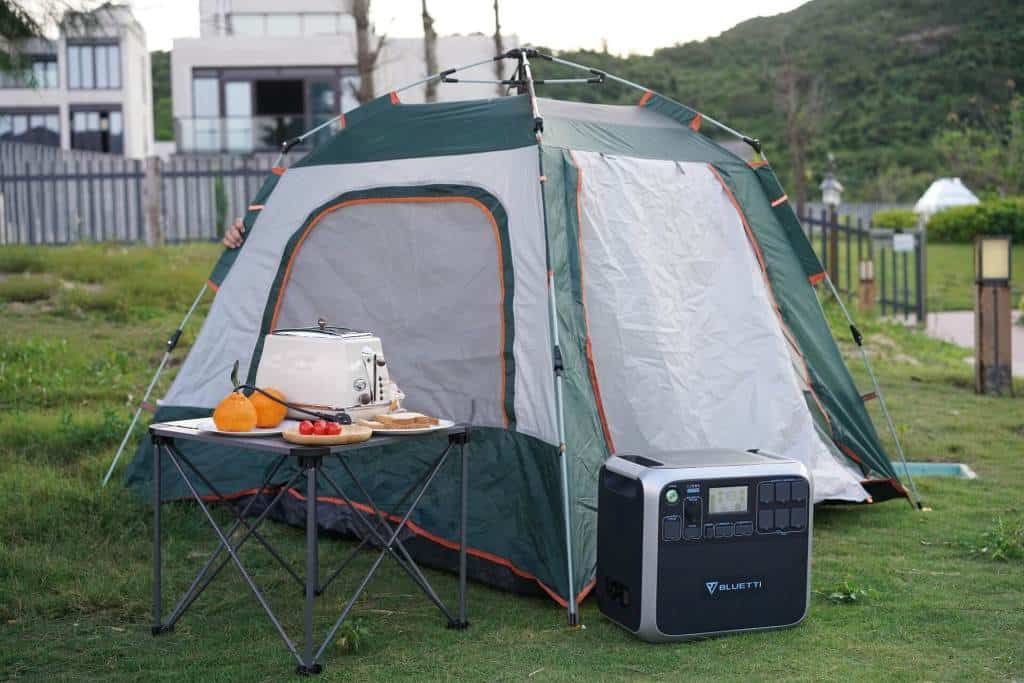 Portable power station BLUETTI AC200P is simply a beast