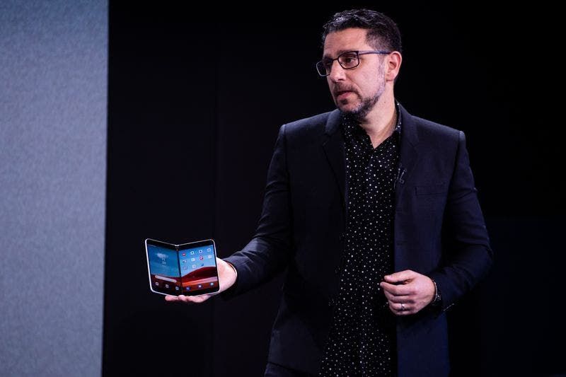 Will Microsoft Return To Smartphone Business With Surface Duo?