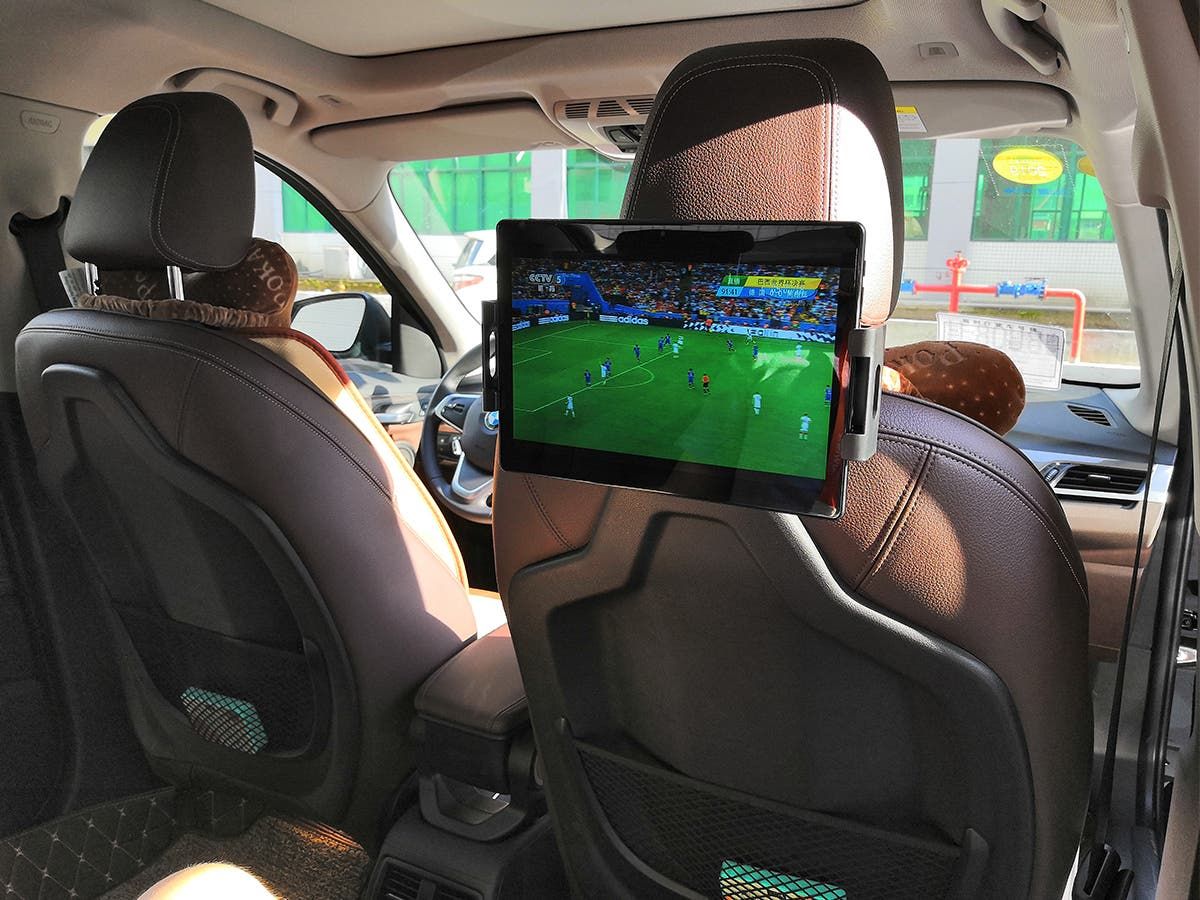 How to create a car backseat entertainment system with less than $150
