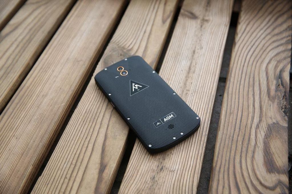 Rugged high-end AGM X2 phone coming in March