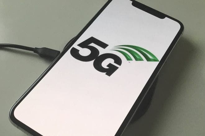Tim Cook: 5G is currently not considered by Apple