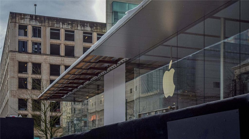 Apple Store in Portland to re-open after 9 months