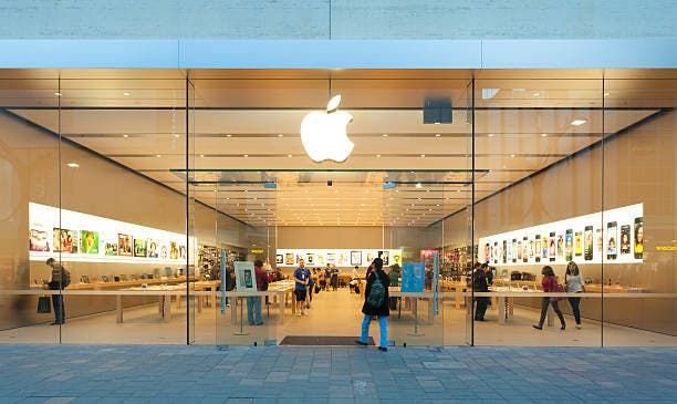 Some Apple Store U.S. employees are preparing to protest