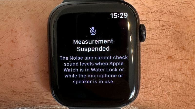 Apple Watch Ultra's new ad shows its "indestructibility"