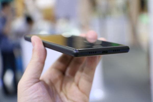 Bluboo D5 Pro - 2700mAh battery