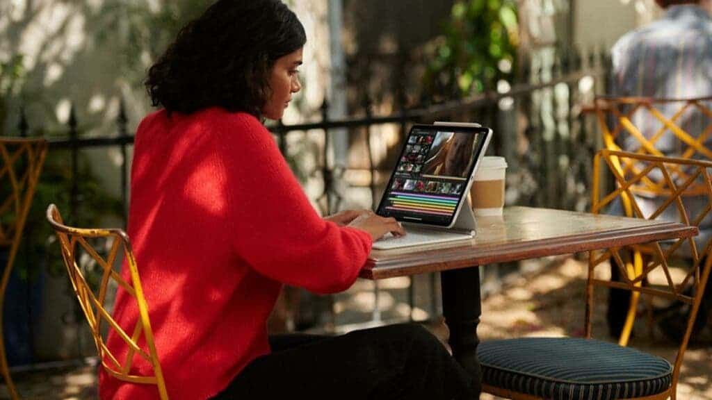 OLED iPad will use double-layer stacking technology