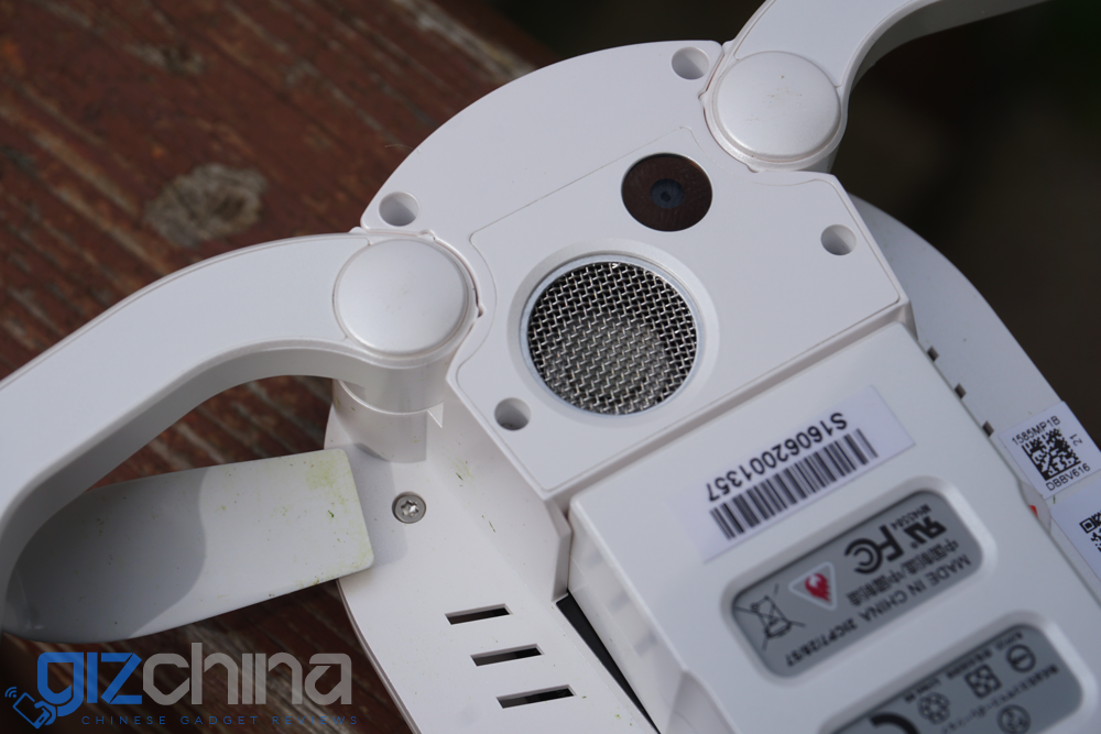 World first review with the Dobby foldable pocket drone!