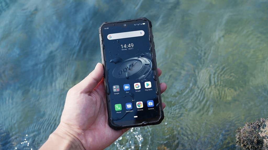 Video : rugged Ulefone Armor 7E waterproofing test