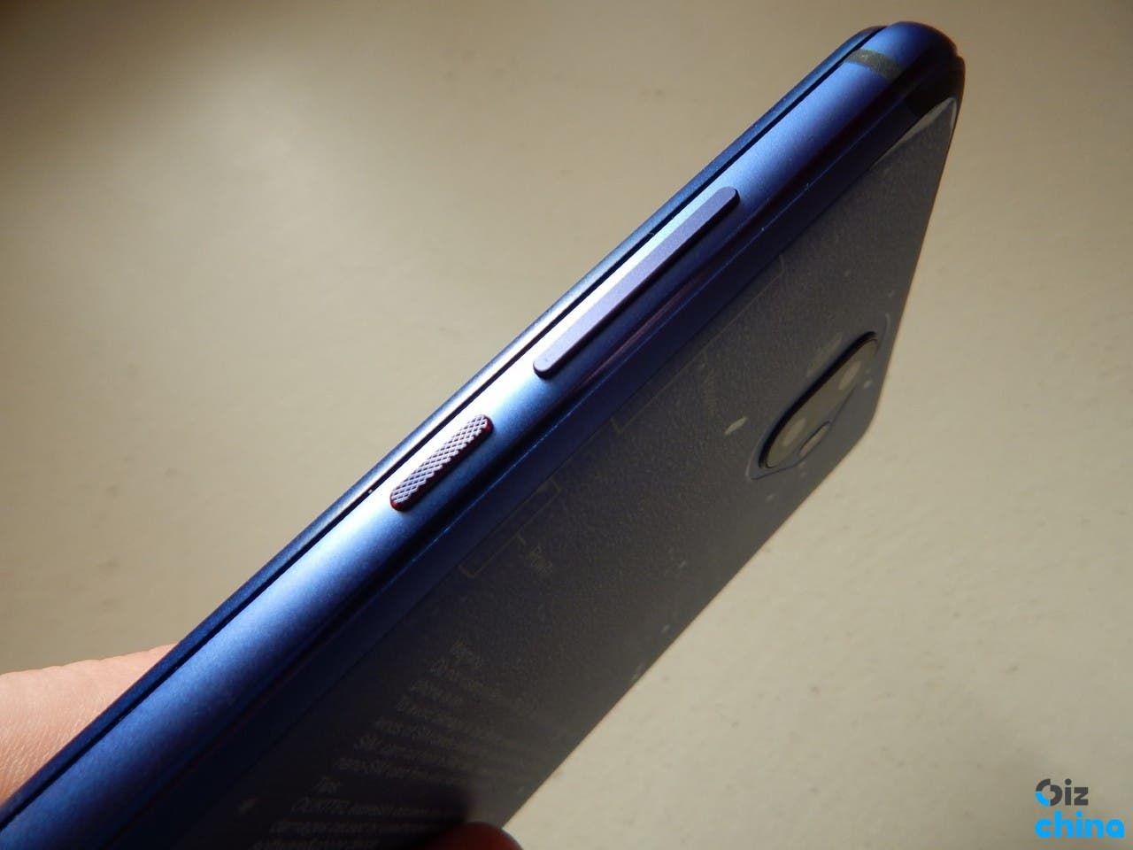 Oukitel K8000 review: bigger and better
