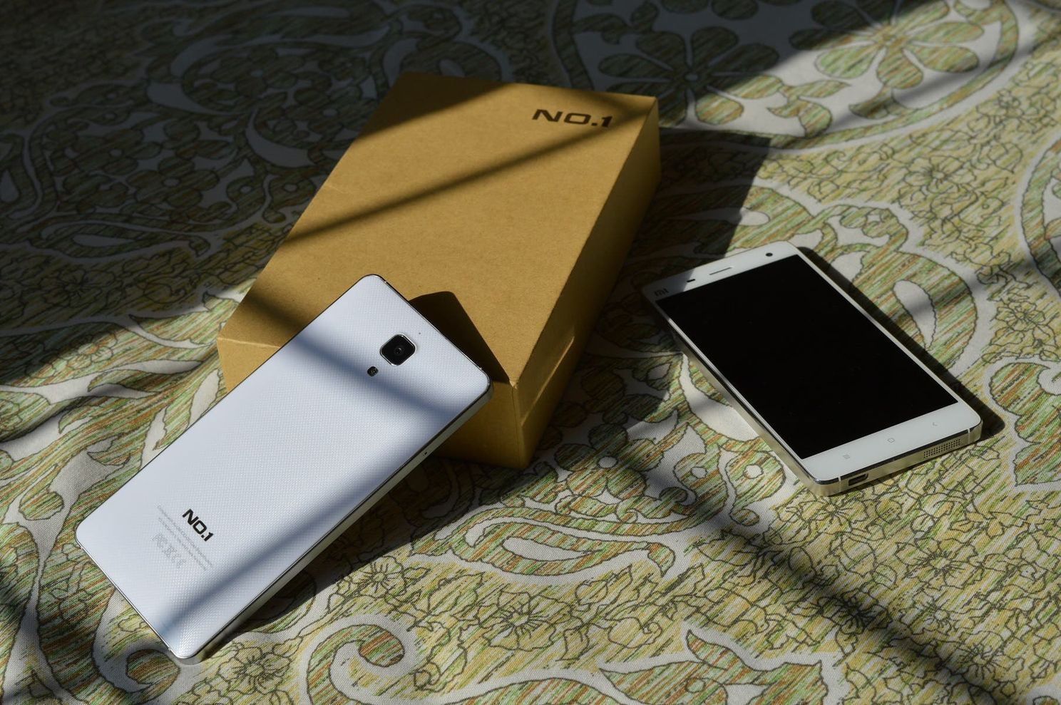 No.1 Mi4 review: When clones play catch-up