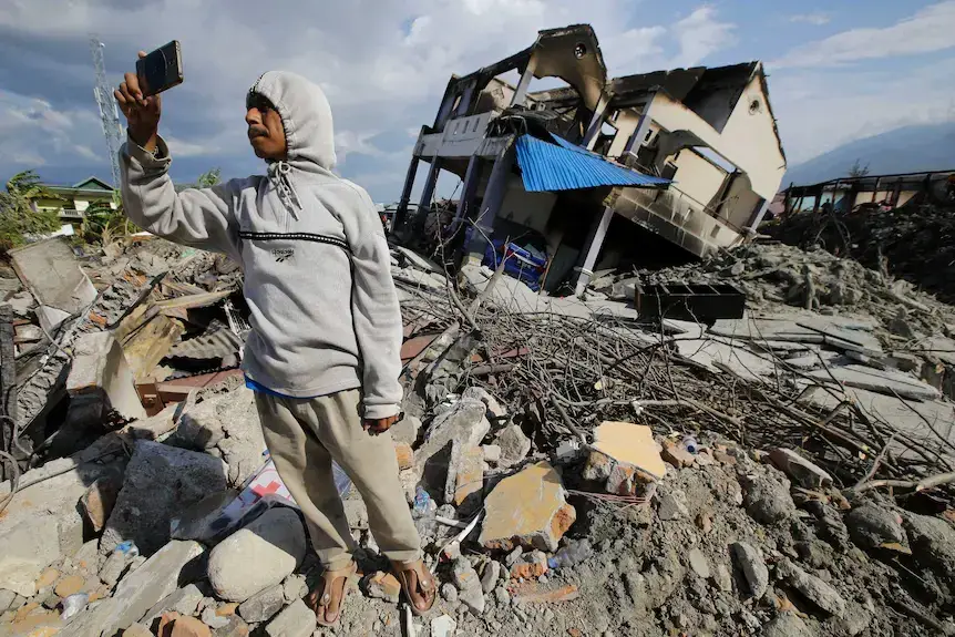 How to ensure emergency communication after a major disaster
