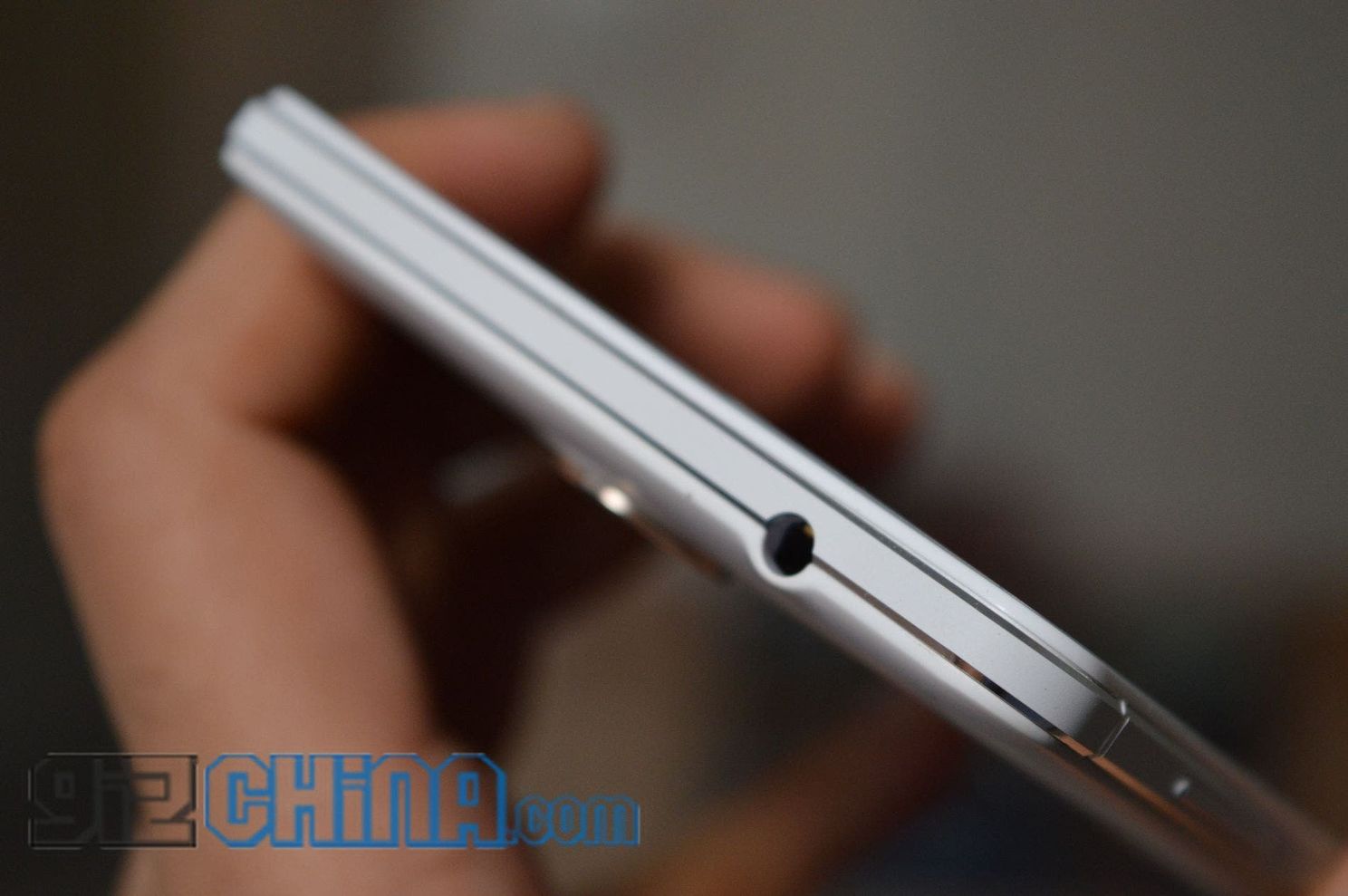 Hands on with the 5.5-inch Ecoo Shining Pro