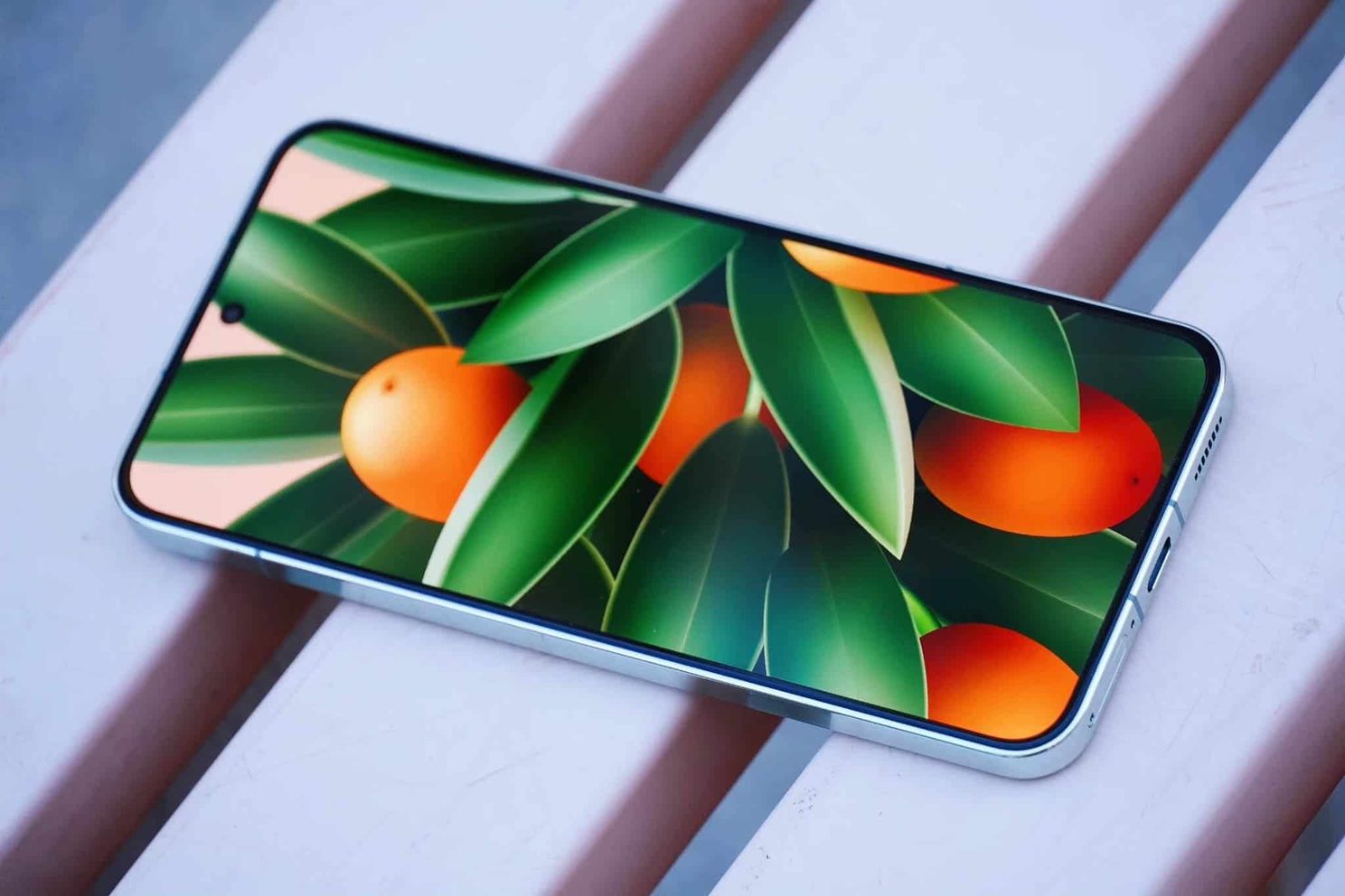 Xiaomi blossomed as Apple fell in mobile phone sales