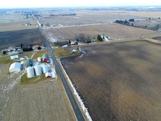Foxconn Proposed US Plant Makes Farmers Millionaires Overnight