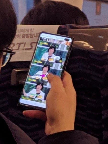 First live image of the Galaxy S10+ leaks, flaunts large selfie screen cutout