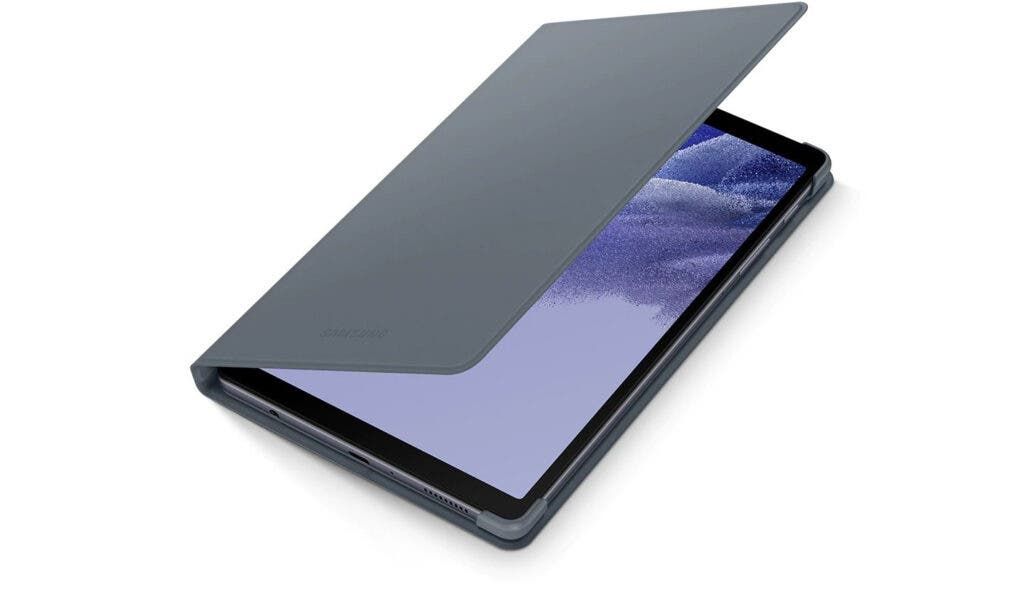 Samsung Galaxy Tab A7 Lite appears online with round corners and a headphone jack
