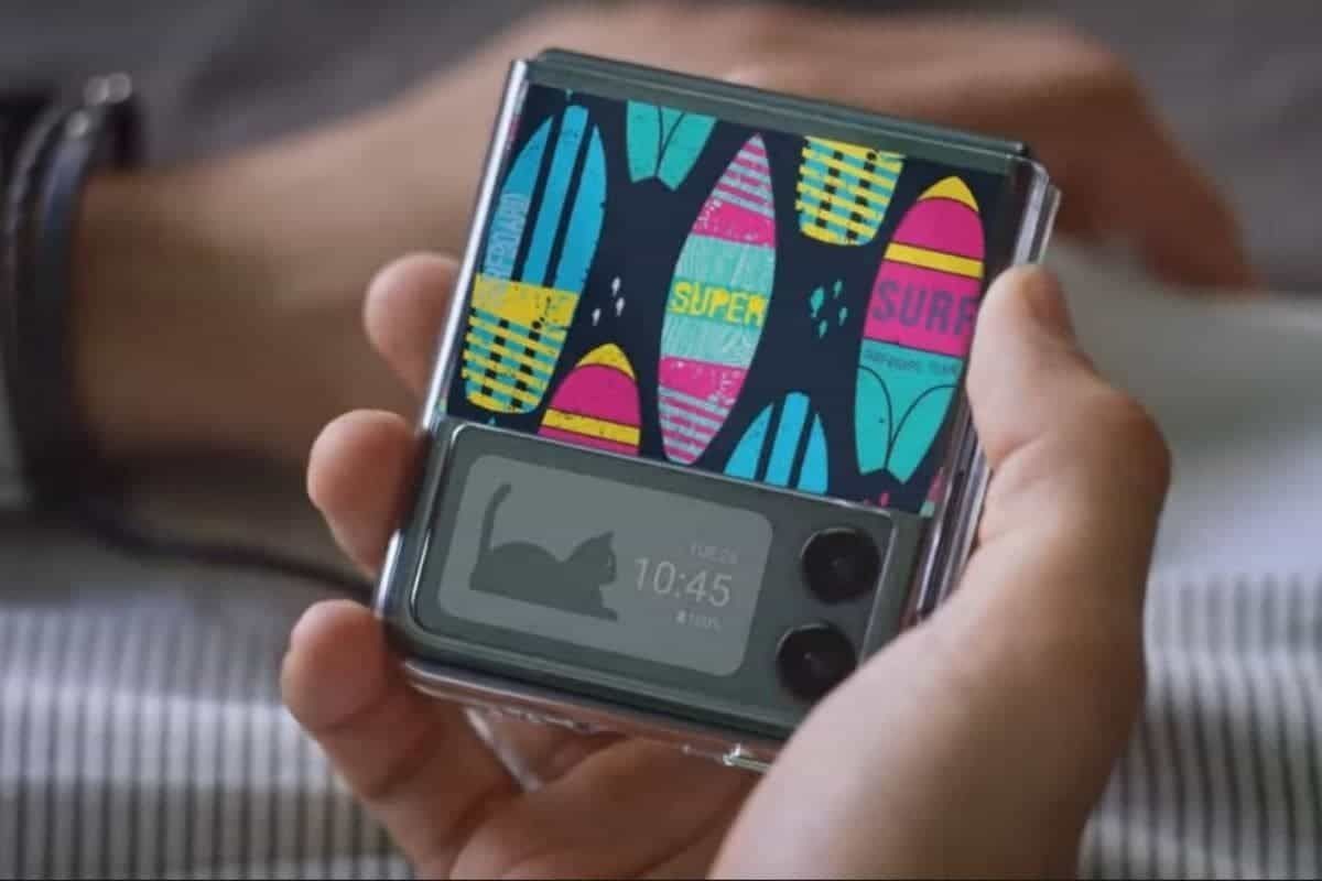 Samsung's Galaxy Z Flip 3 5G Bespoke Edition Lets Users Customize Their Devices like Never Before