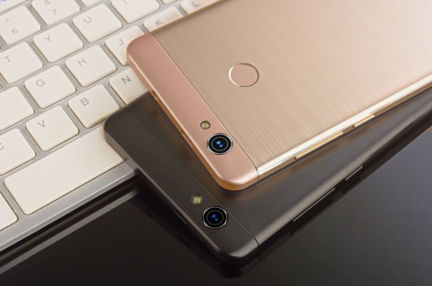 Gretel A6 Released With Brushed Metal Body