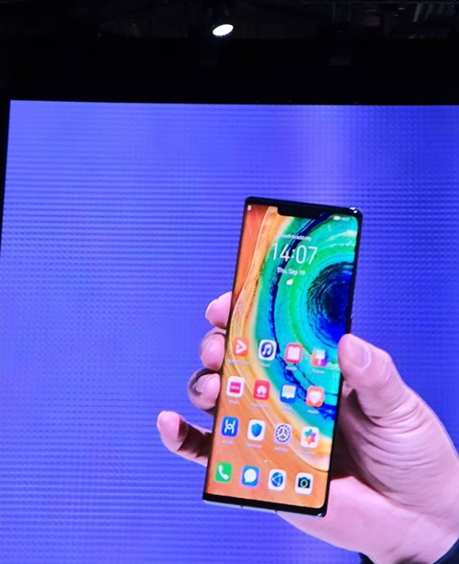 Huawei Mate 30 released with Kirin 990 SoC & a refractory design