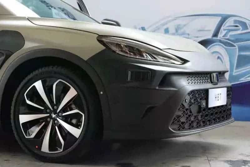 The first Huawei car to hit the road in April