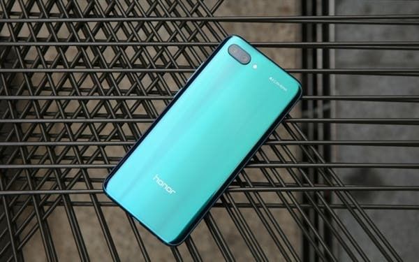 Huawei Honor 10 Released In London