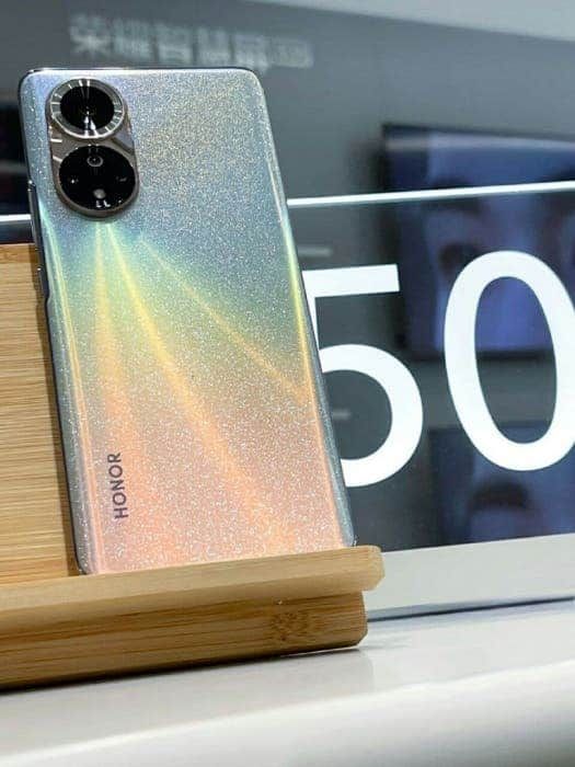 Honor 50 appears in hands-on photos and video