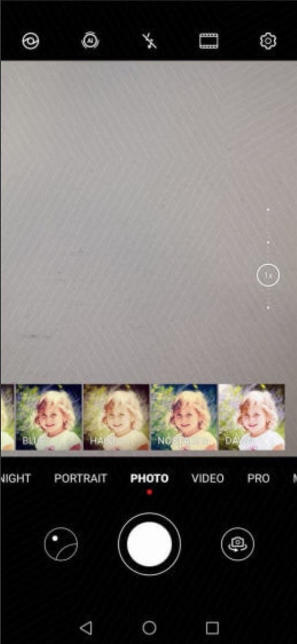 Huawei EMUI 10 (Android Q) internal test screenshots appear online