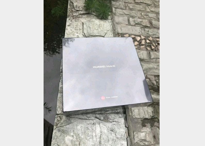 First Out-Of-The-Box Images Of Huawei Mate 10 Surface Online Hours Before Launch