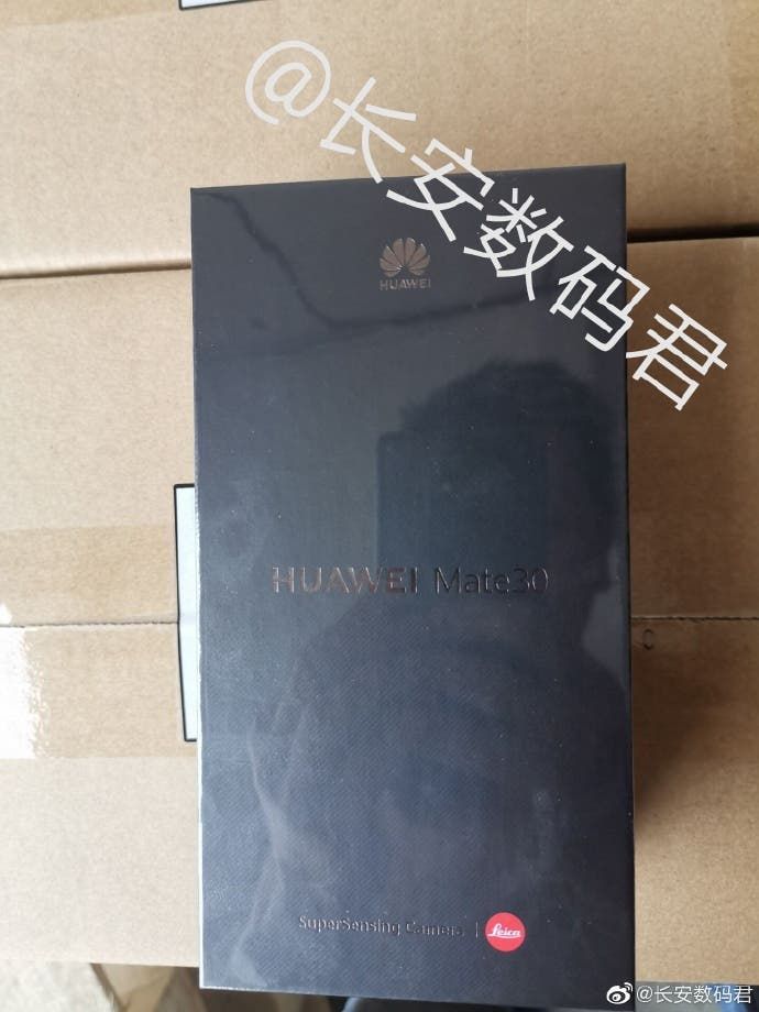 Huawei Mate 30 retail box appears online