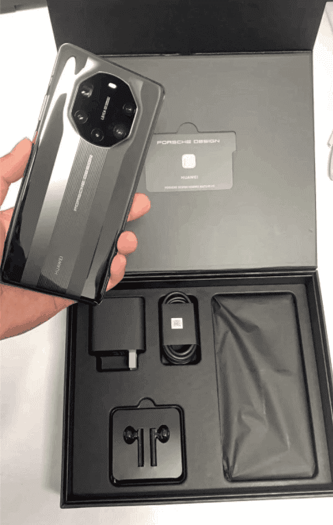 Huawei Mate 40 RS Porsche Design comes with a free charger, cable, and earphones