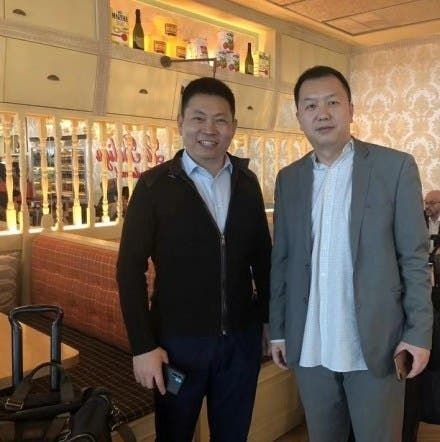 Huawei's CEO spotted with the Huawei P30 Pro