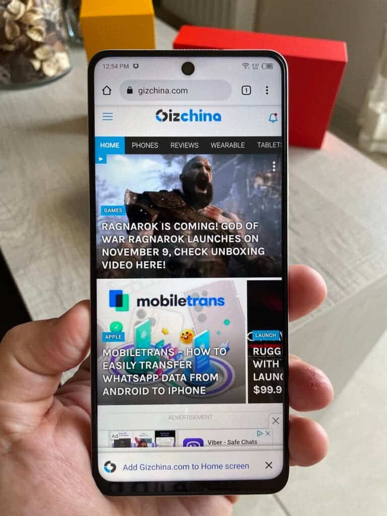 TECNO CAMON 19 Pro - Mondrian Edition review: when tech meets pure art