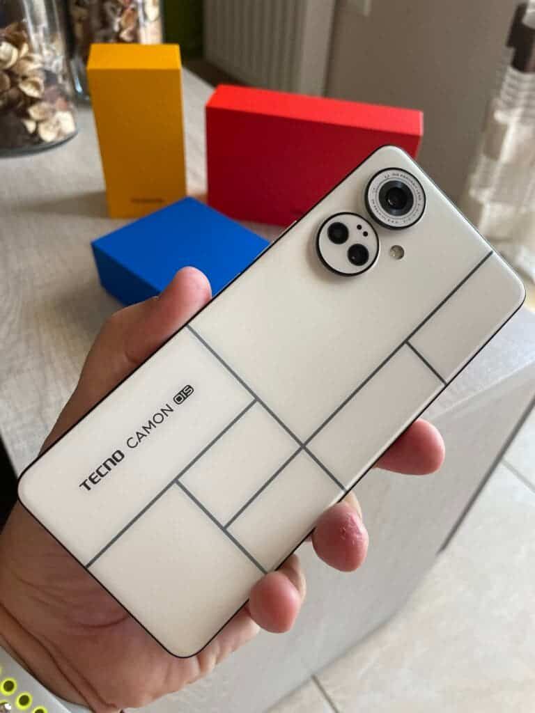 TECNO CAMON 19 Pro - Mondrian Edition review: when tech meets pure art
