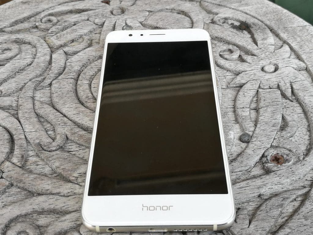 Honor 8 review: All that glitters
