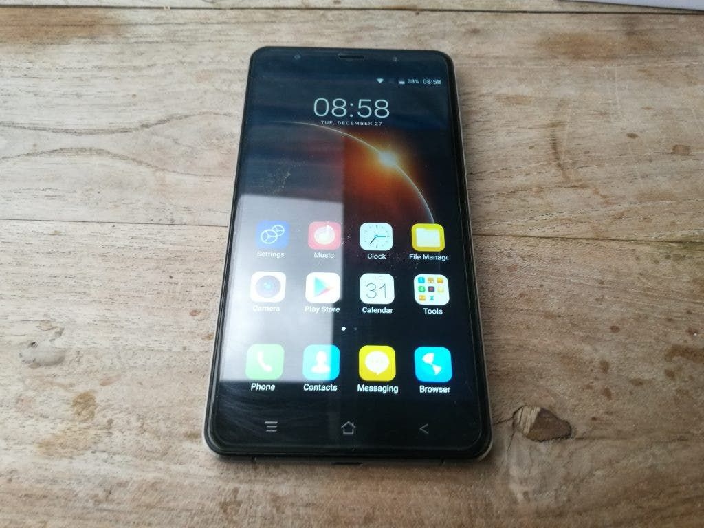 Blackview R6 Review - Brick of Potential
