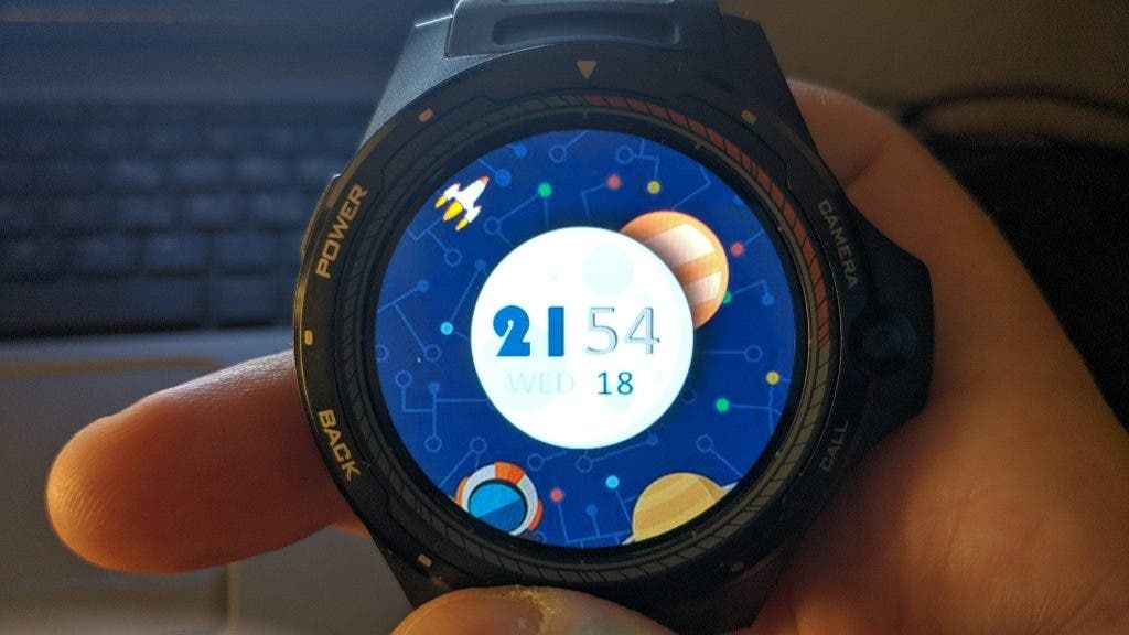Zeblaze THOR 5 review: 4G smartphone and fitness smart band combined