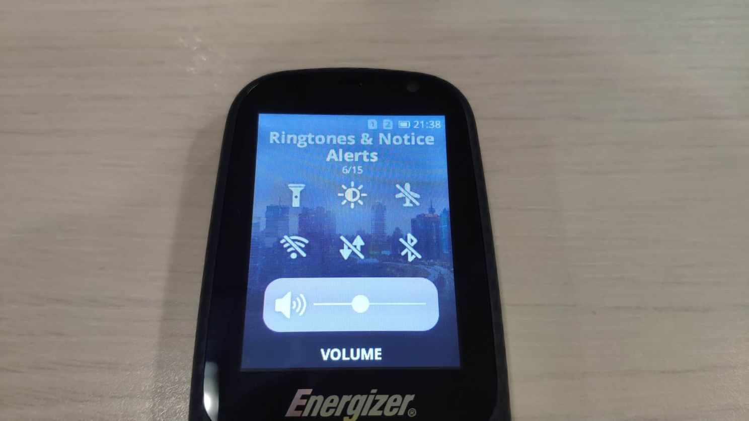 Energizer Energy E241s review: a KaiOS 4G ultra-feature phone