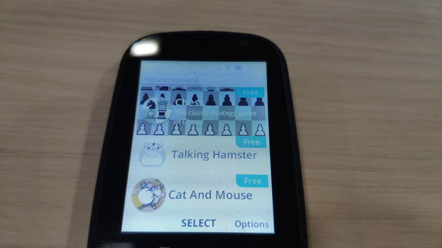 Energizer Energy E241s review: a KaiOS 4G ultra-feature phone