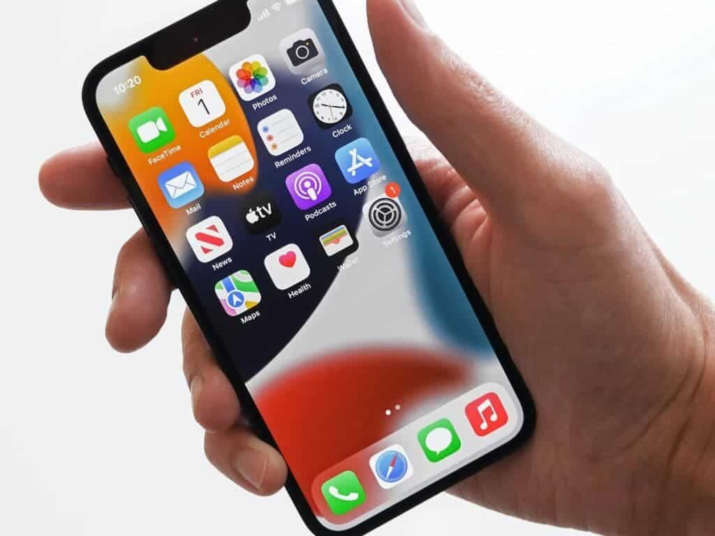 Don't Buy The IPhone 14, It's A Big Disappointment