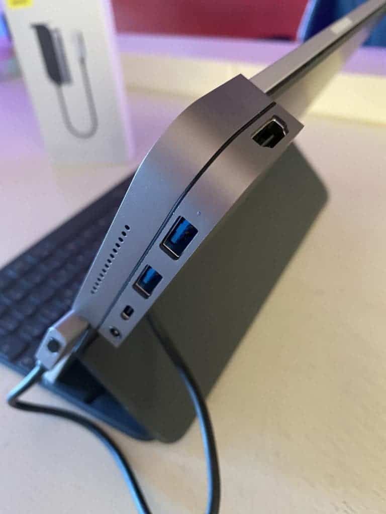Baseus Bend Angle Type-C HUB: must have tool for your iPad