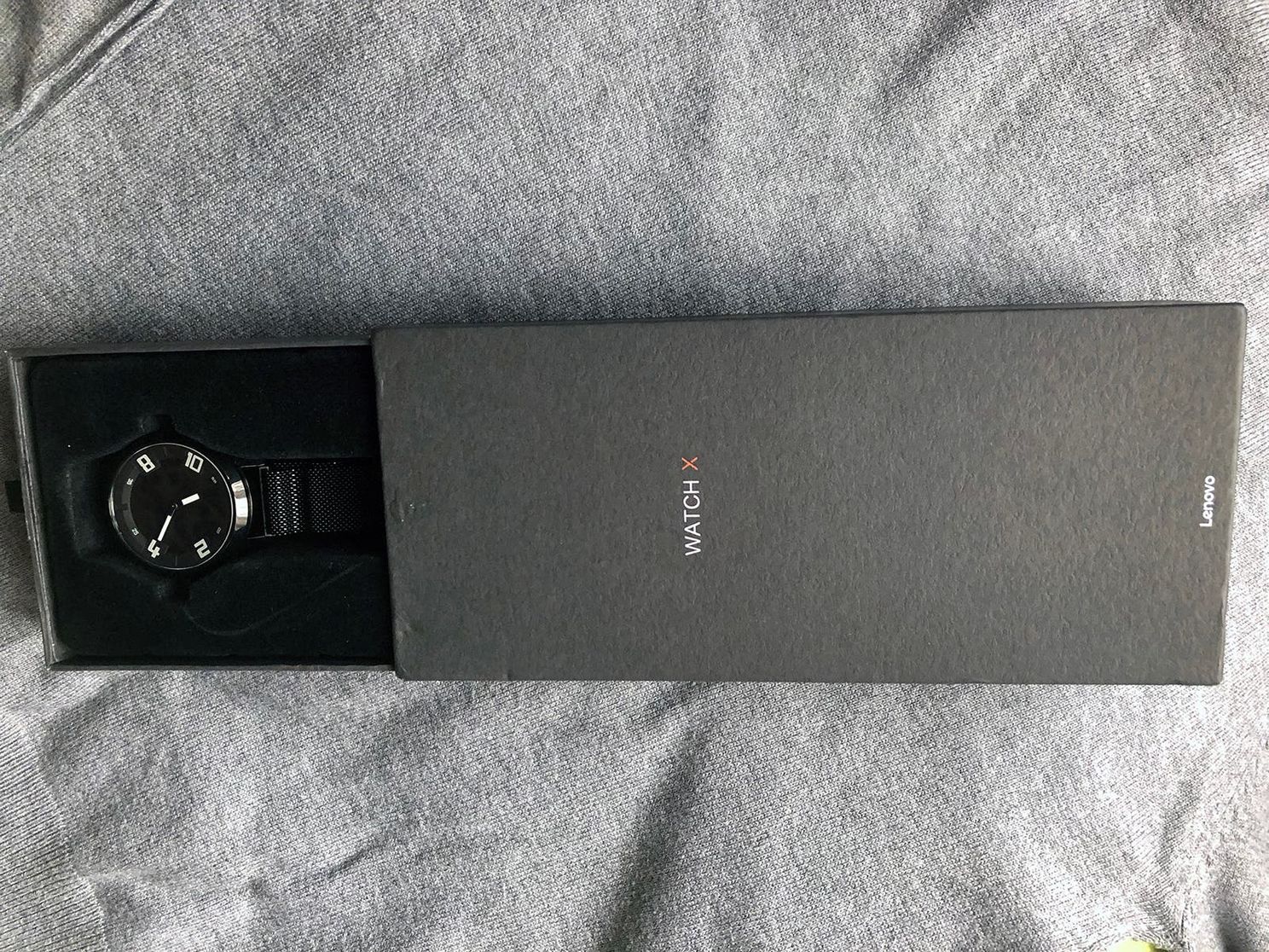 Lenovo Watch X Review: Quite Stylish Hybrid Watch