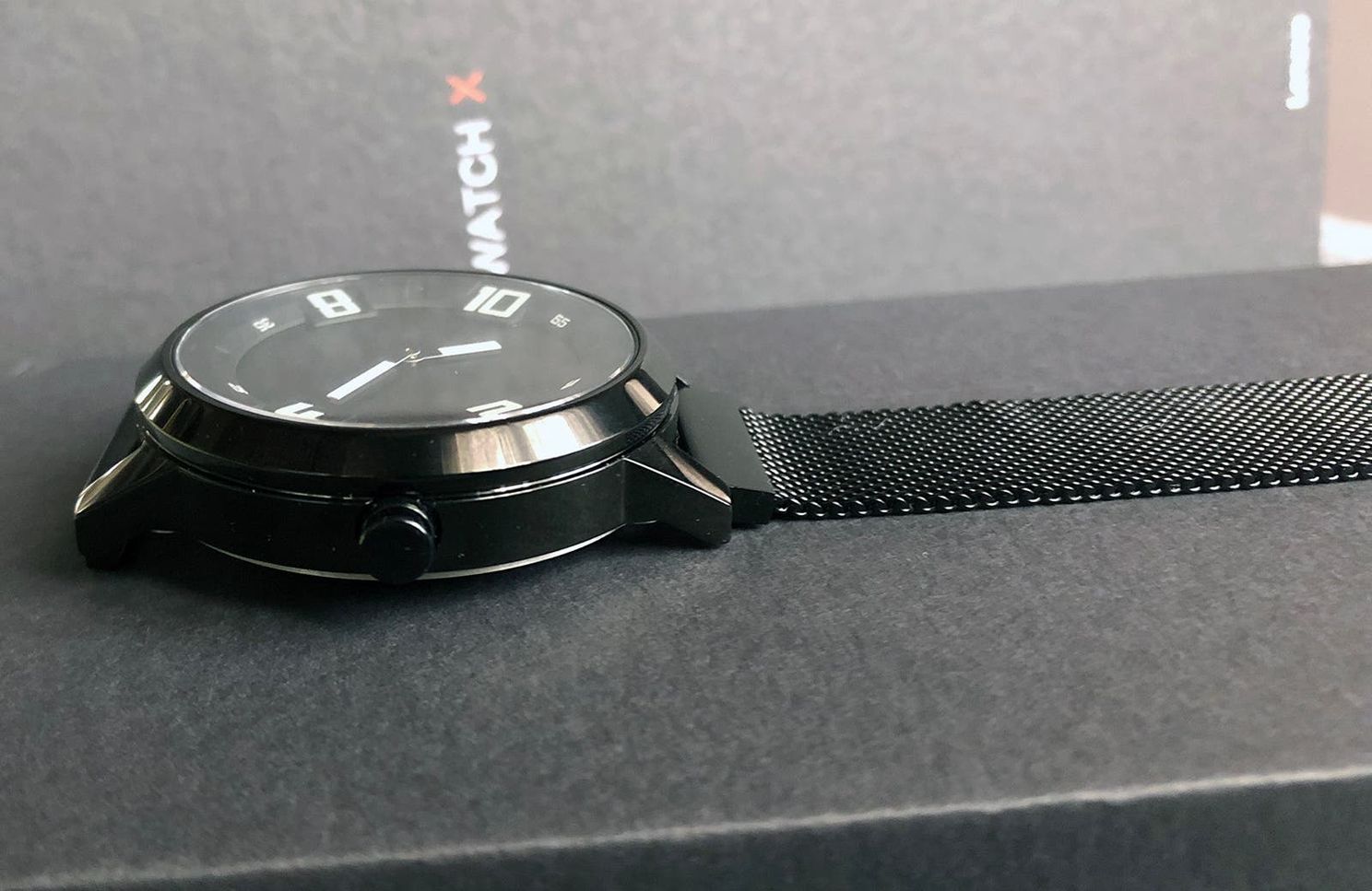 Lenovo Watch X Review: Quite Stylish Hybrid Watch