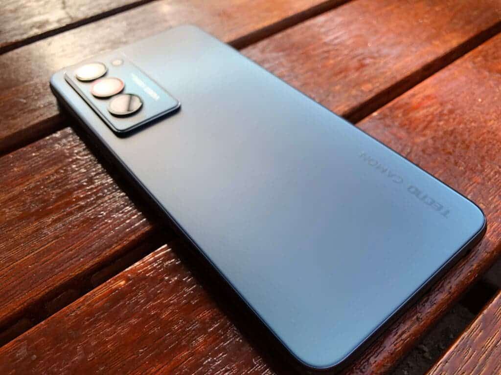 TECNO Camon 18 Premier review: wannabe a rockstar?