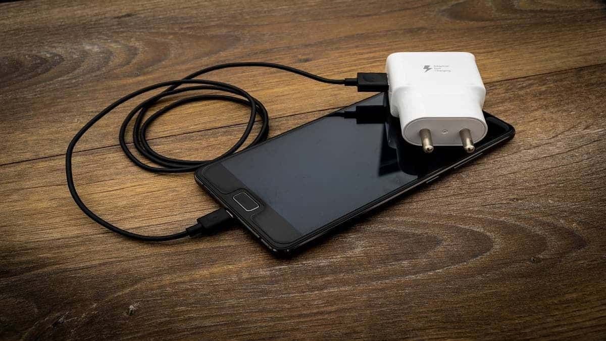 5 mistakes you make when charging your smartphone