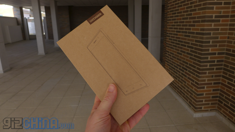 DOOGEE DG900 Turbo 2 Unboxing and hands on with Video