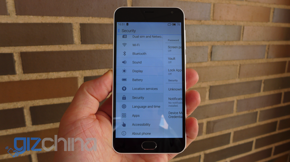 Video: Meizu M2 Unboxing and hands on
