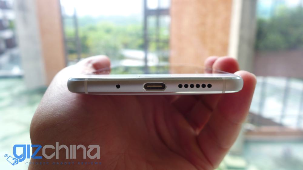 Poll: 3.5mm headphone jack or USB Type C?