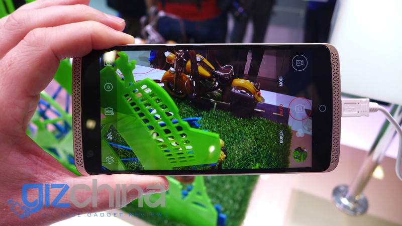 IFA 2015: Hands on with the ZTE Axon Elite